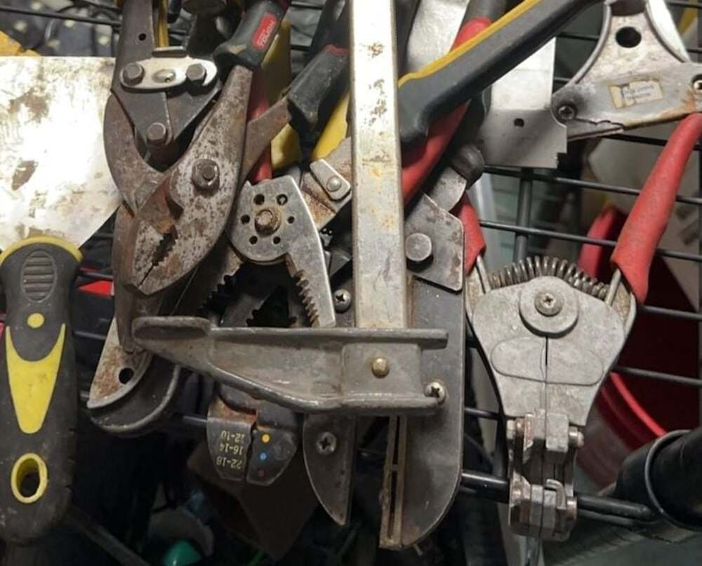 Assorted Hand Tool Lot Including Ridgid Cutter, Zinsser Scraper, Craftsman